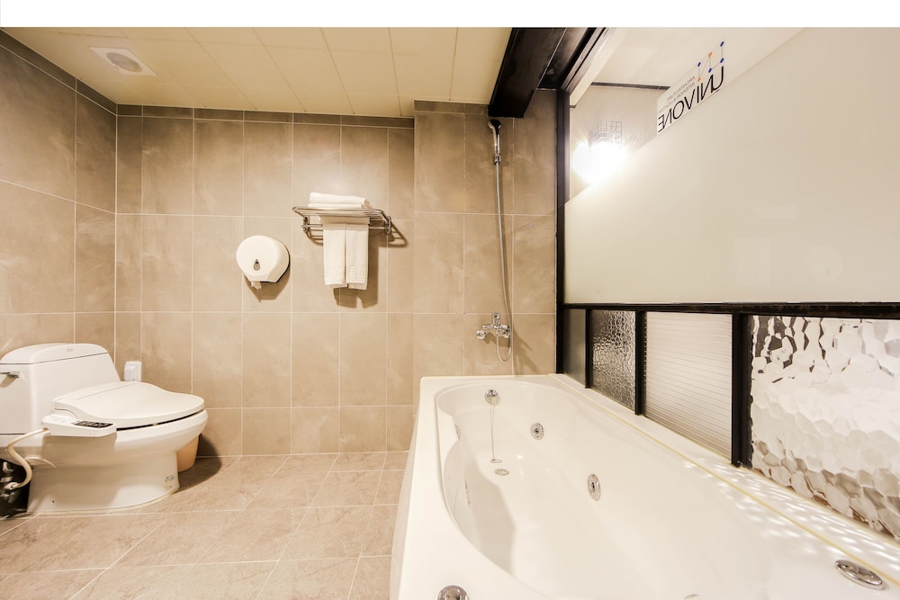 غرفة ديلوكس بسرير مزدوج وسرير فردي، Elysee Hotel 6/6