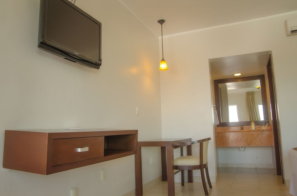 Hotel Casa Blanca 17/50