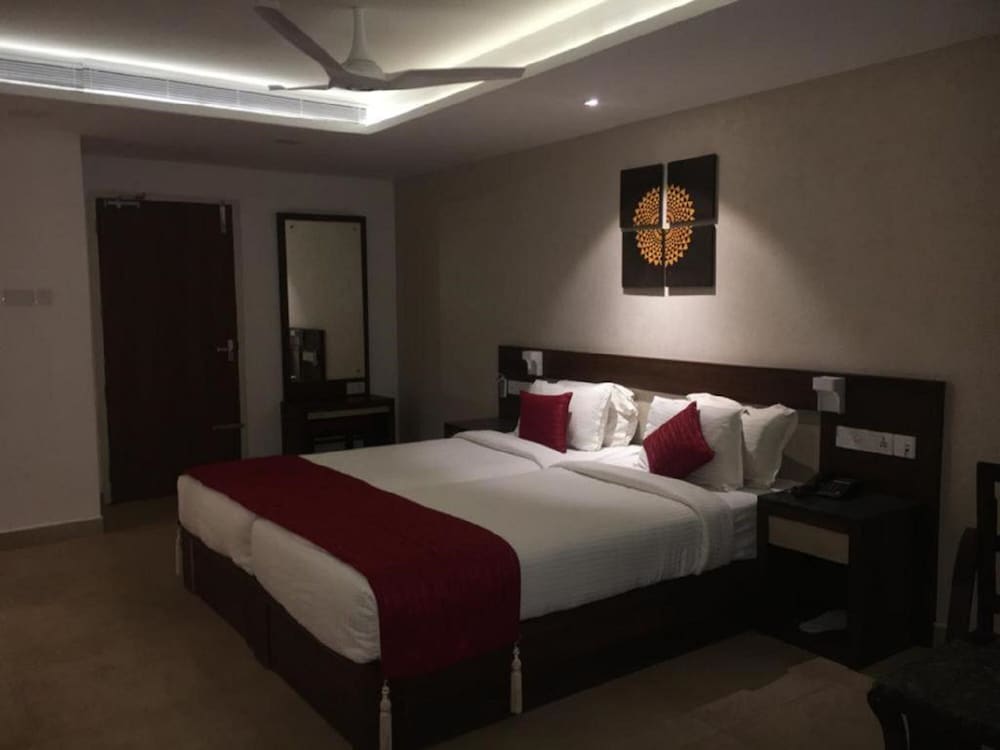 Executive, Queen Bed 6/10