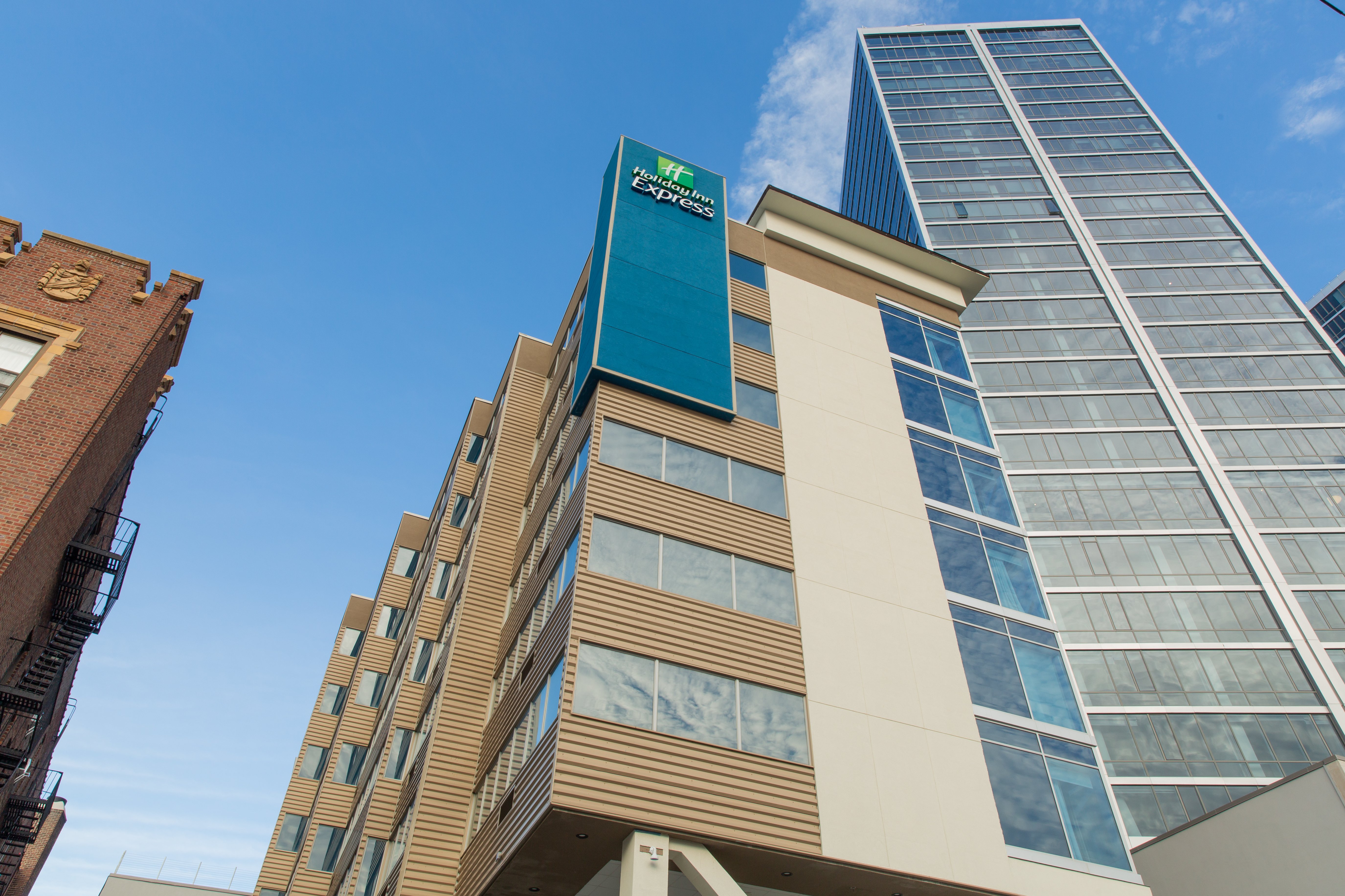 Holiday Inn Express New Rochelle 2/66