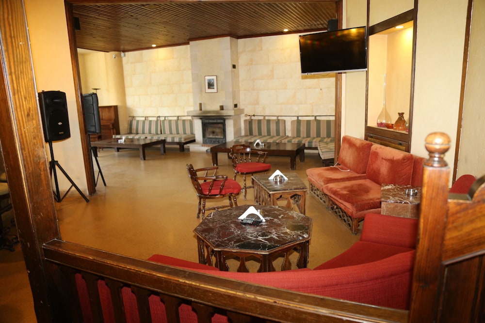Douma Hotel 42/59