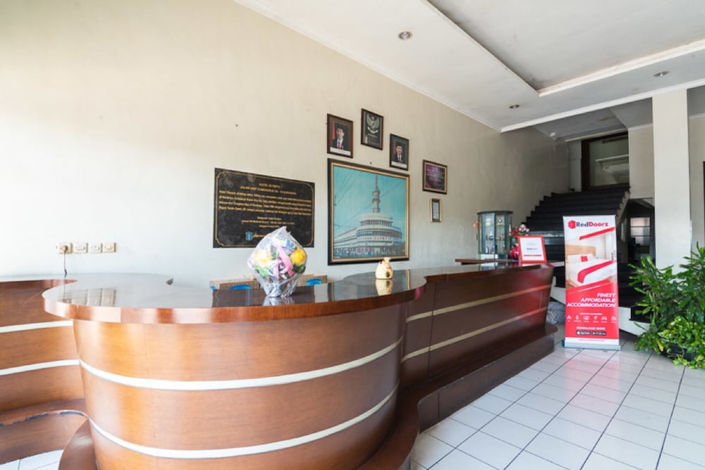 Reddoorz Urip Sumoharjo 2/39