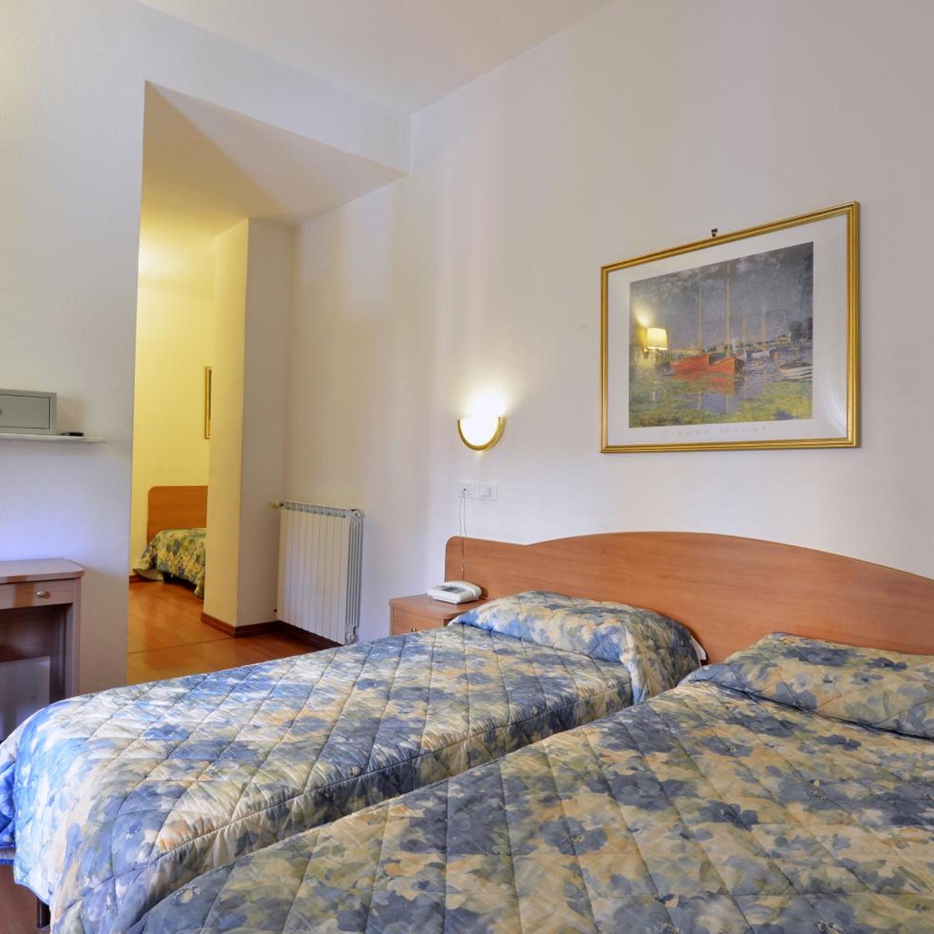 غرفة بسرير مزدوج أو سريرين منفصلين، Tirreno Hotel 7/10