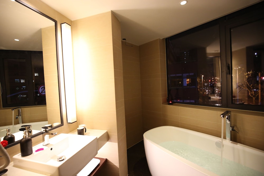 SSAW Boutique Hotel Shanghai Yilin 56/60