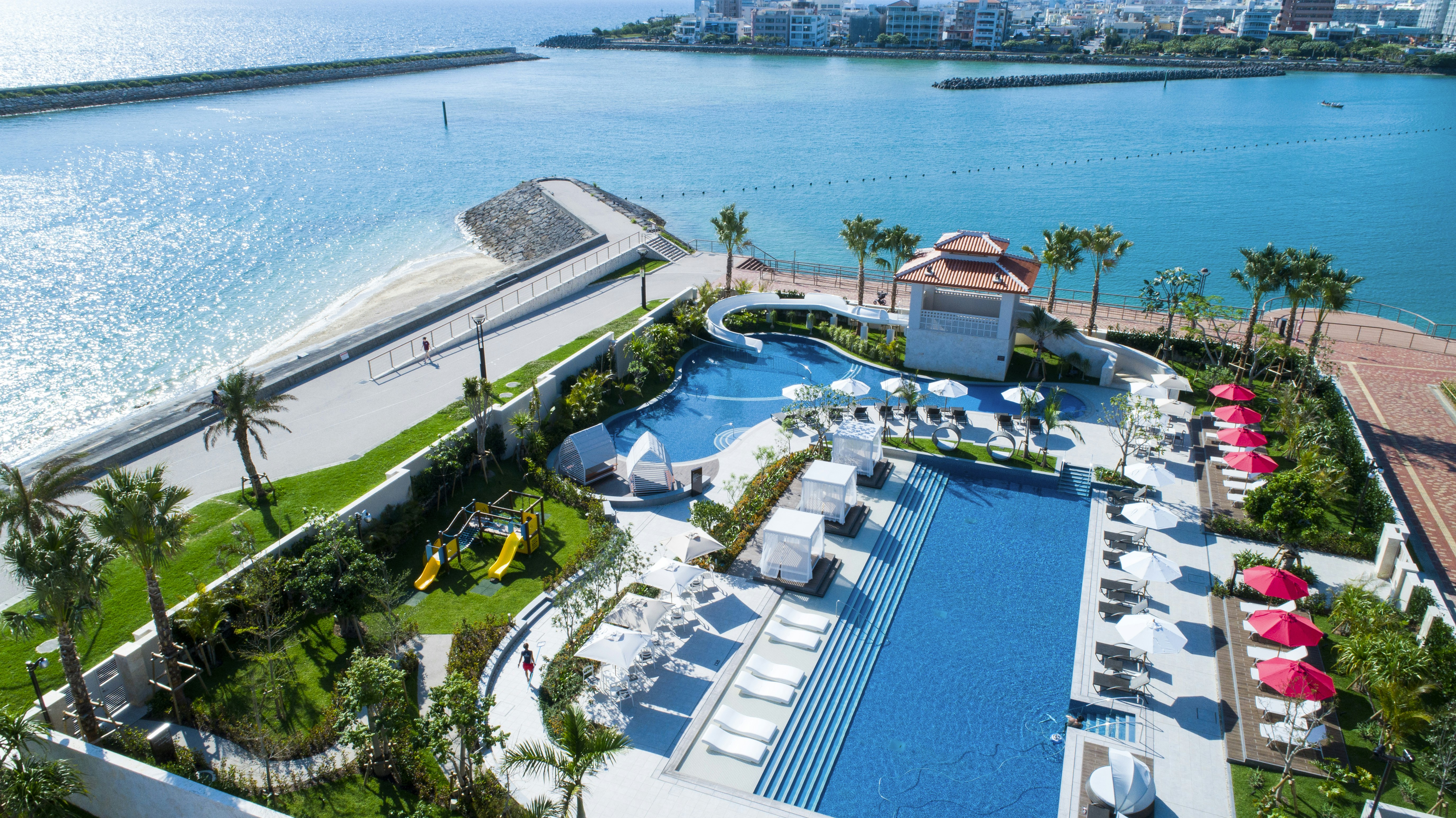 DoubleTree by Hilton Okinawa Chatan Resort 71/73