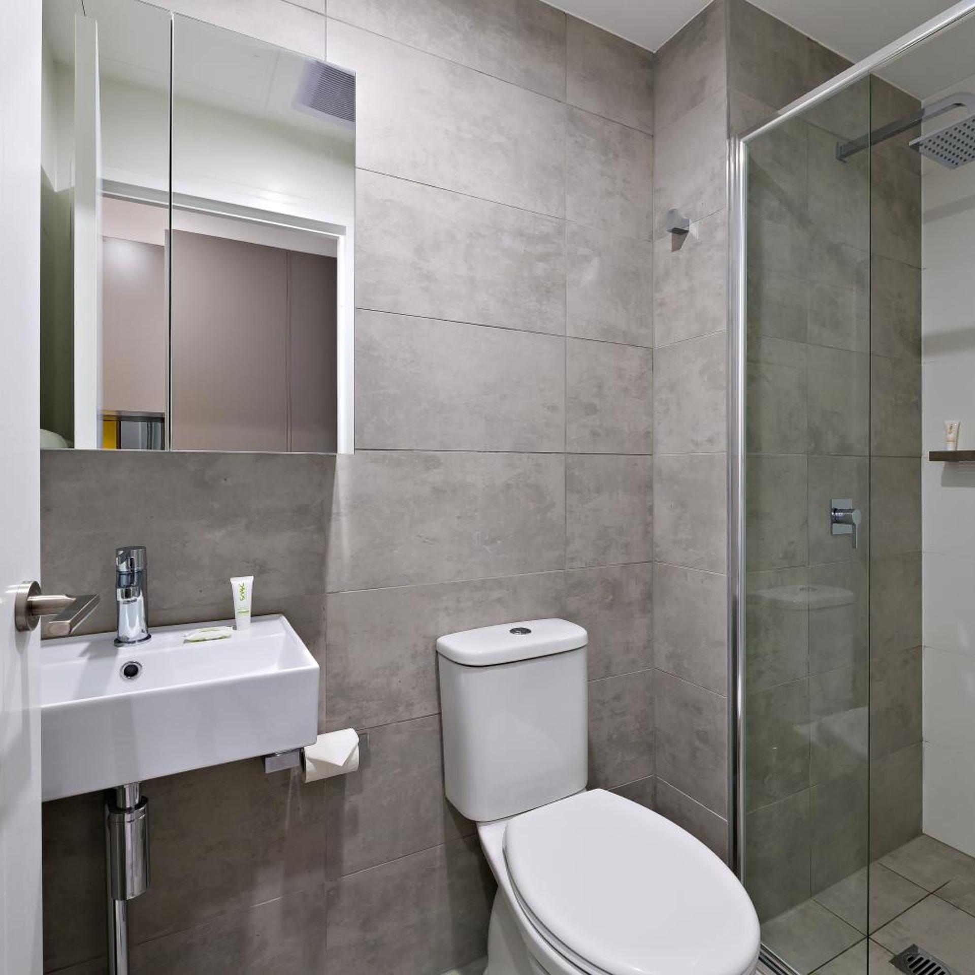 جناح بسرير كينج وسرير كوين، Valuesuites Green Square 3/7