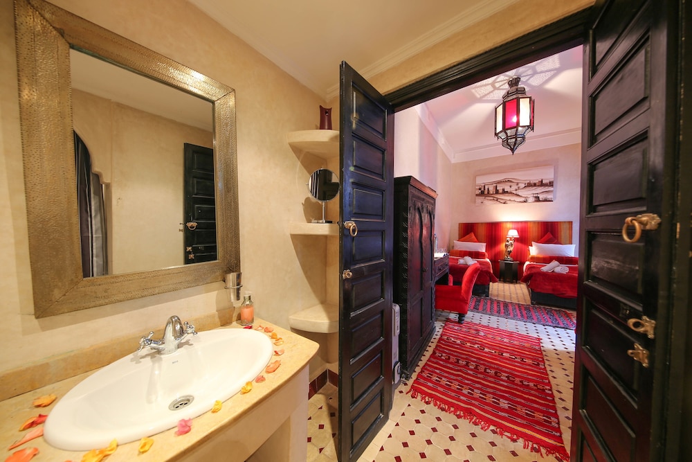 RIAD AFRICA 14/80