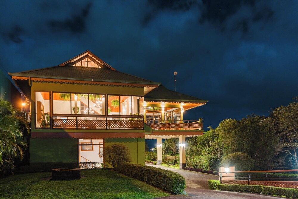 Hotel Ficus Monteverde 10/74