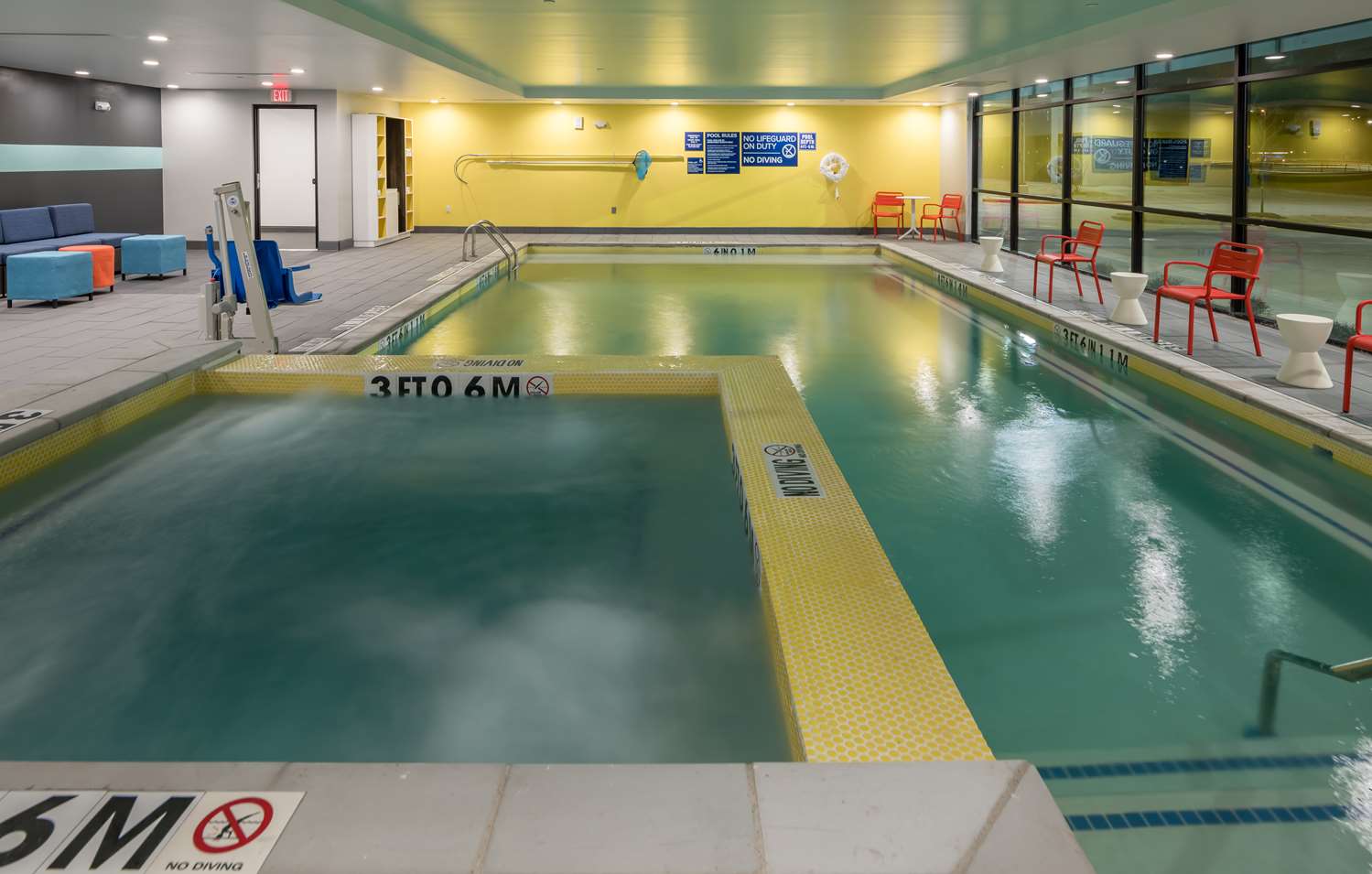 swimming pool spa