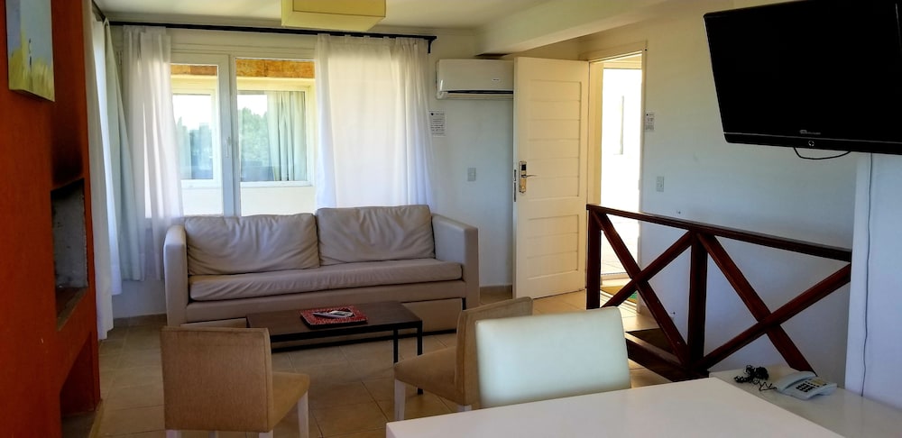 Jaina Resort and Spa 18/50