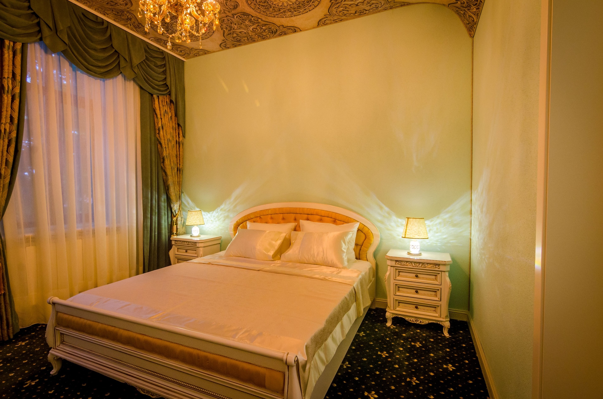 Luxury, Apartment, King Bed, City View, Sauna