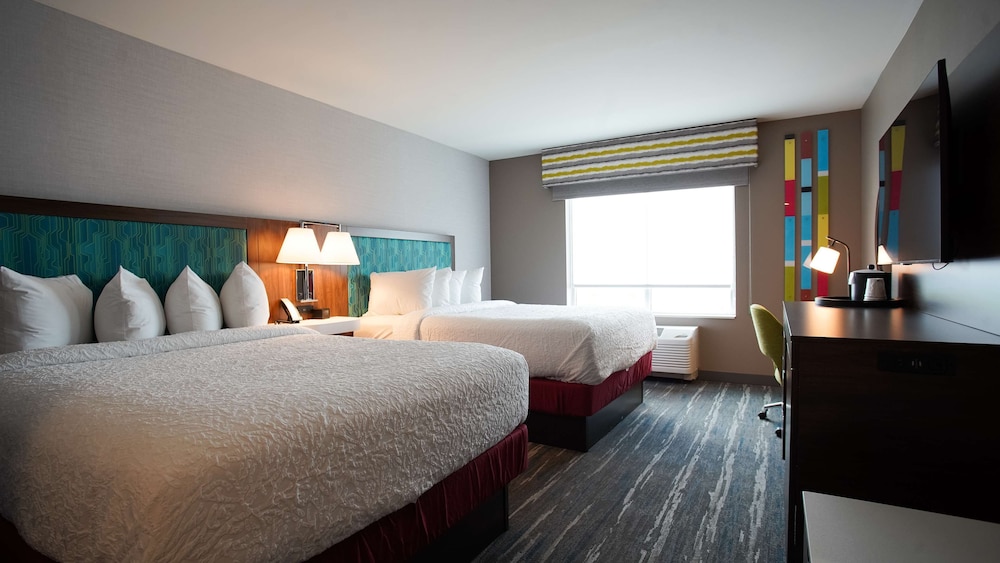 Hampton Inn Suites St Clairsville 11/32