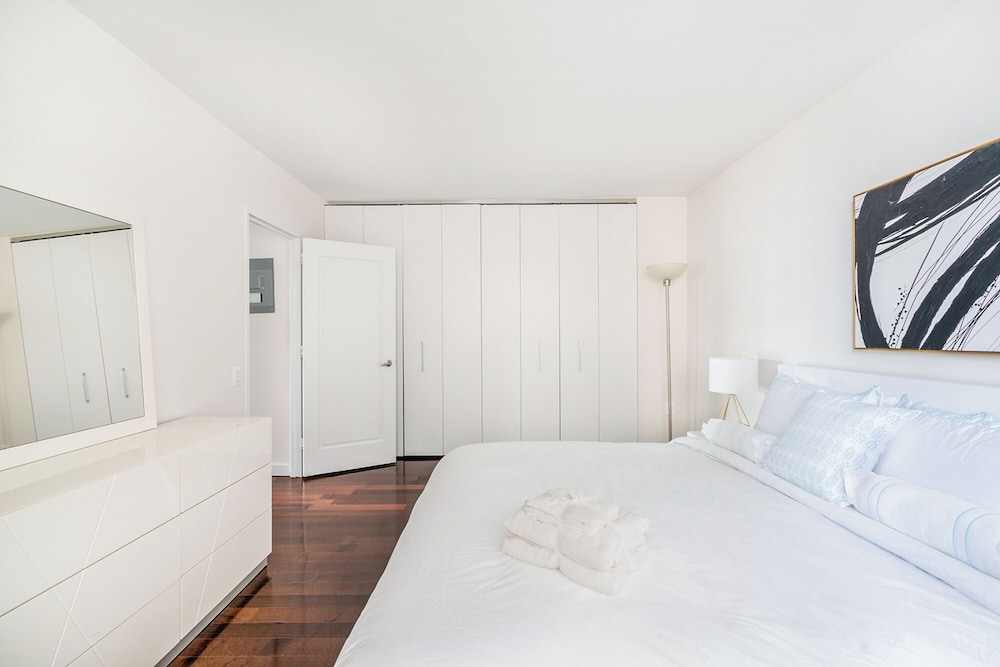NYC Luxe Rentals 10/50