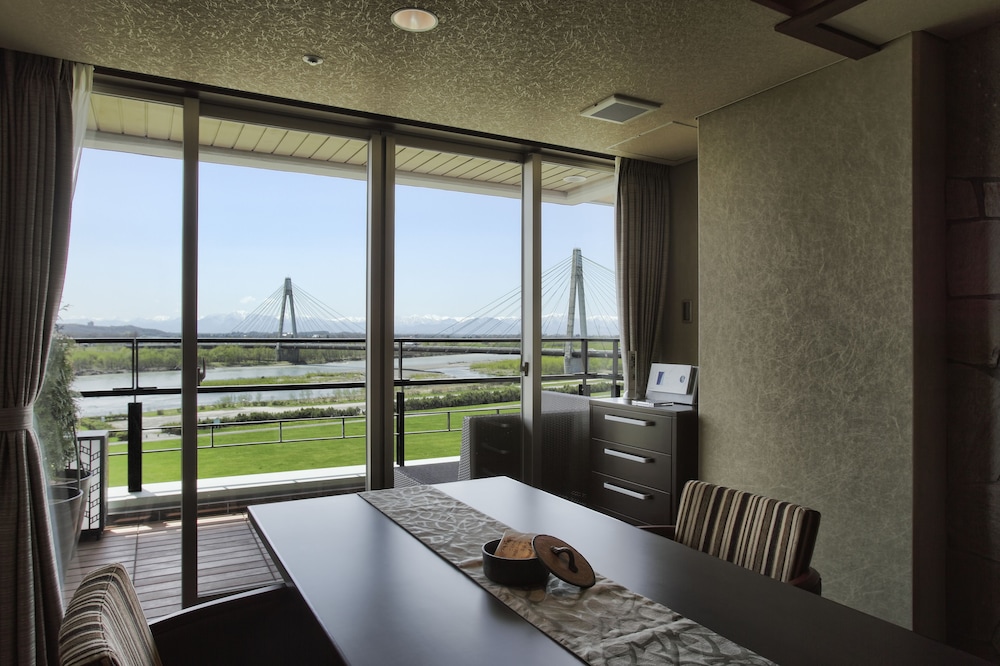 Tokachigawa Onsen Daiichi Hotel 10/65