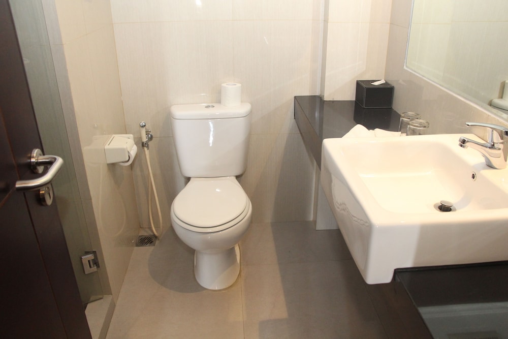 Swiss Belhotel Borneo Samarinda 65/68