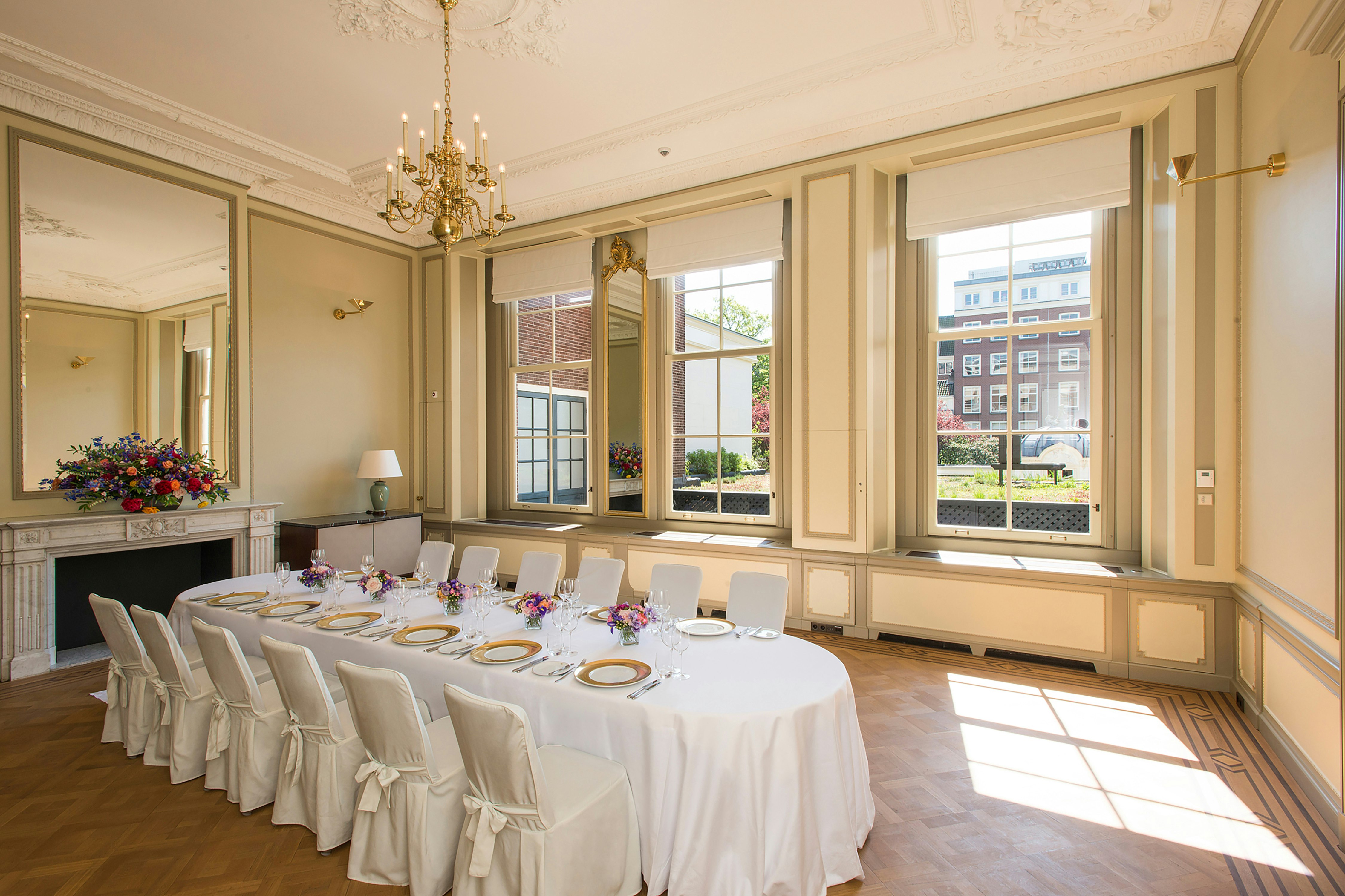 Waldorf Astoria Amsterdam 15/95