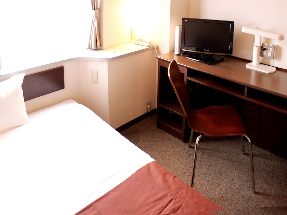 Hotel Livemax Budget Iyomishima 46/50