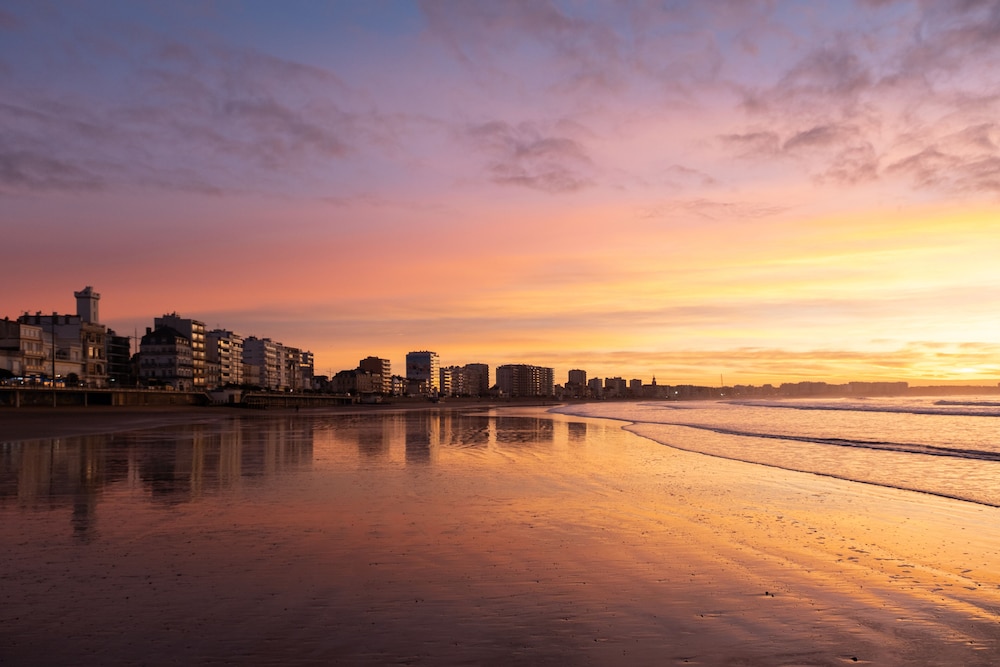 Kyriad Prestige Les Sables D Olonne Plage Centre Des Congres 59/65