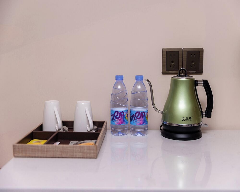 James Joyce Coffetel (Guangzhou Railway Station Sanyuanli Metro Station) 26/49