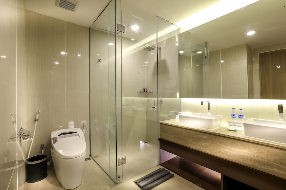 BW SUITE BELITUNG 47/50