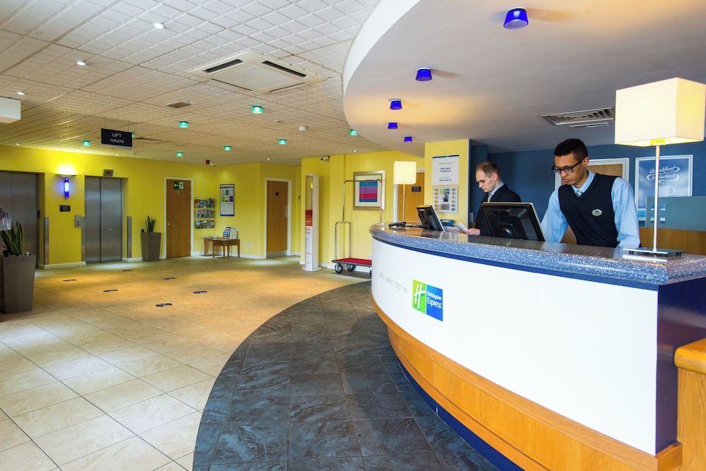 HOLIDAY INN EXPRESS BRADFORD CITY CENTRE 5/45