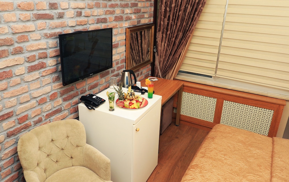 Marvell City Otel 5/33