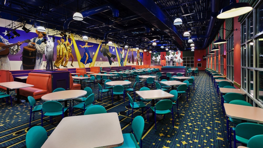 Disneys All Star Music Resort 41/50