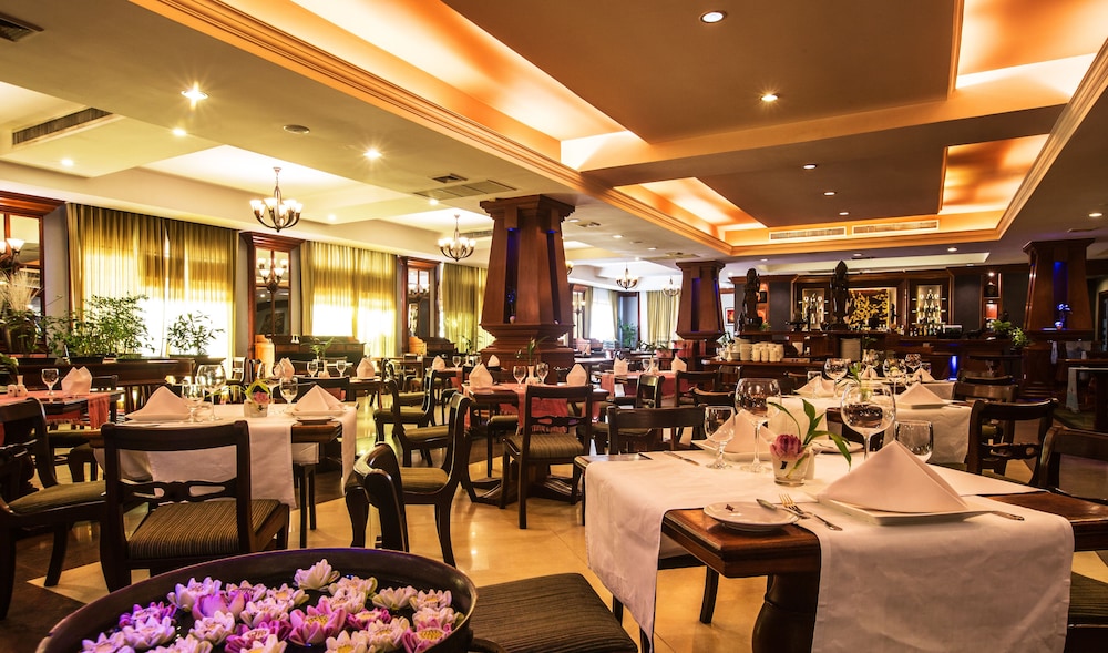Prince Angkor Hotel and Spa 60/74
