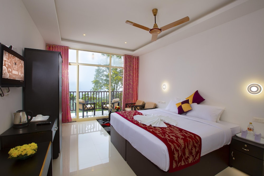 Dream Catcher Plantation Resort 12/50