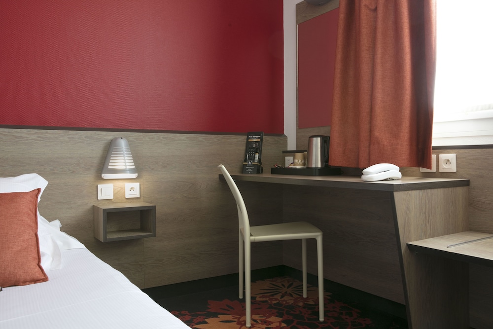 Hotel Clermont Estaing 34/40
