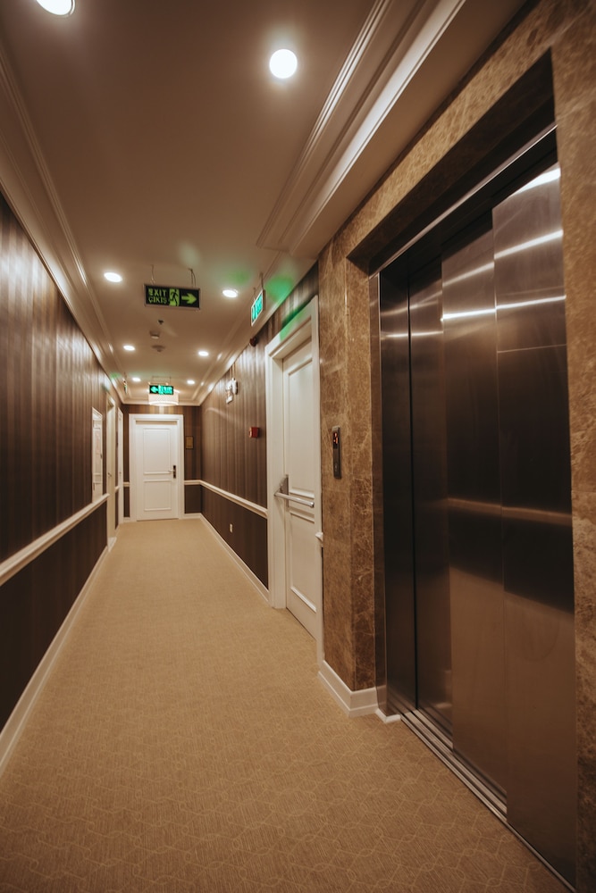 Istanroom By KEO 8/16