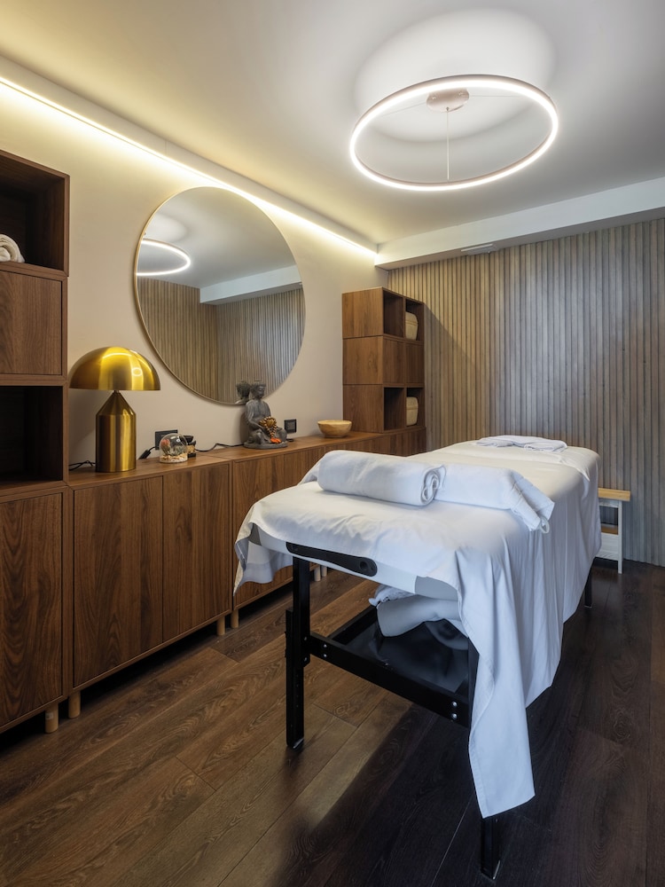 Cascadas Hotel 14/50