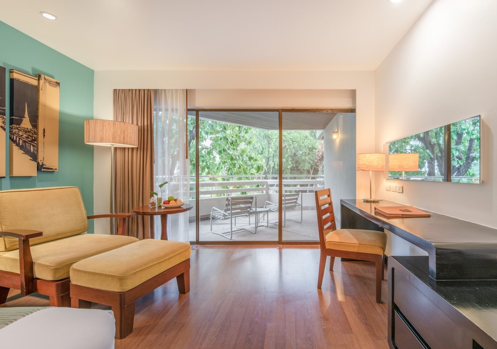 The Regent Cha Am Beach Resort 49/75