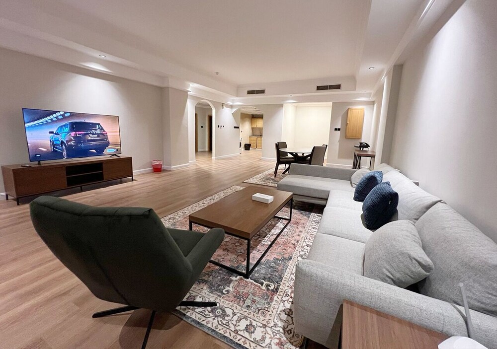AL FARIS SUITE 2 36/50