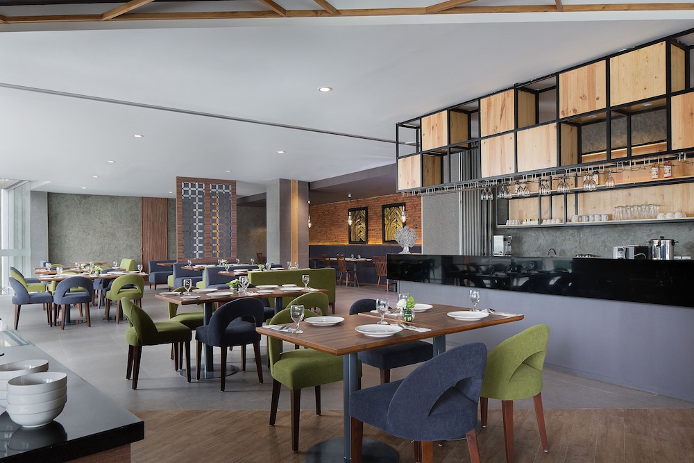 AYAKA SUITES 62/70