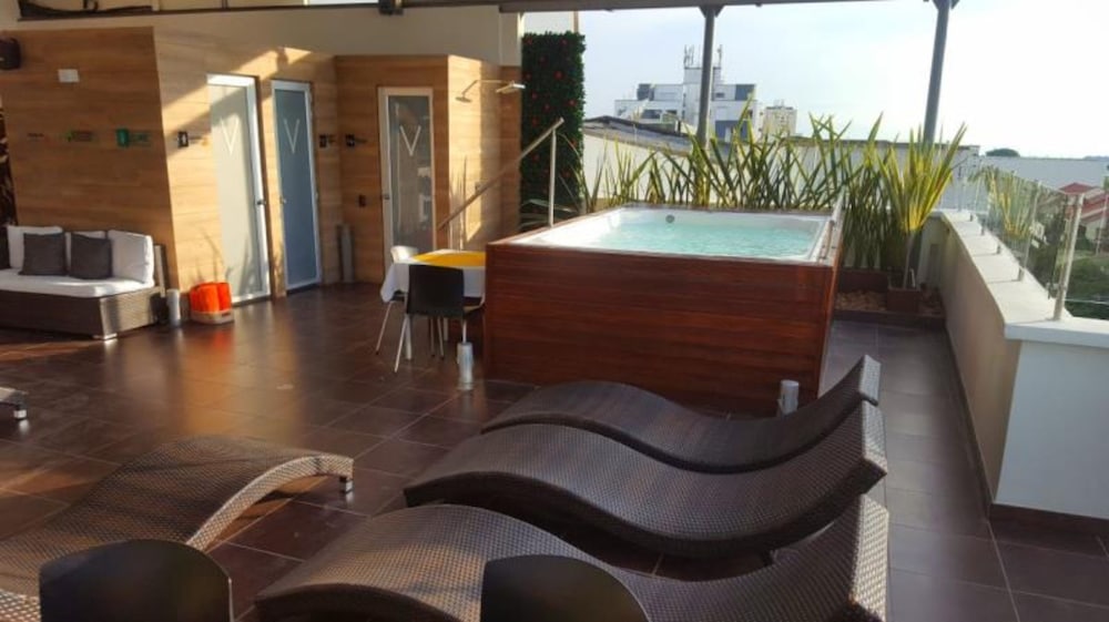 Isa Victory Hotel Boutique 40/64