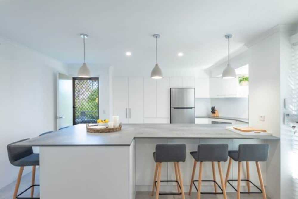 MUNNA BEACH APARTMENTS 52/66