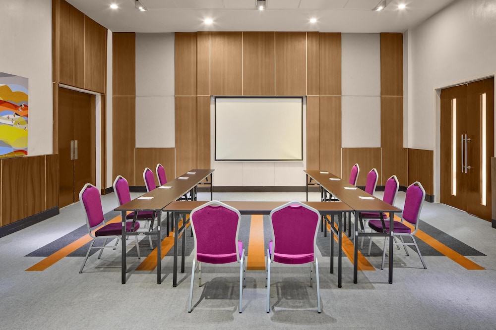 Park Inn By Radisson Davao 55/65