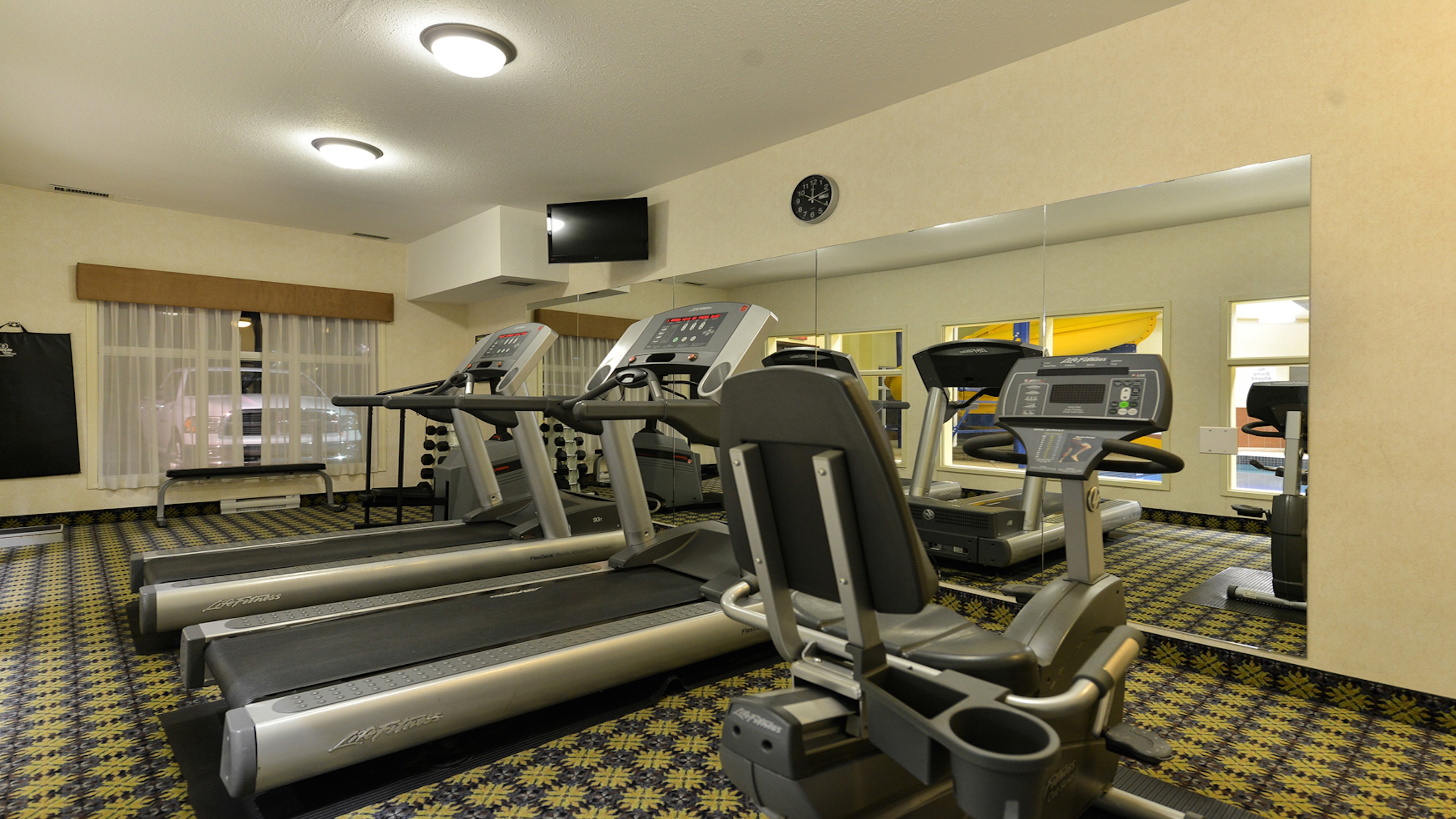 Holiday Inn Express Hotel Suites Edmonton International Airport 30/50