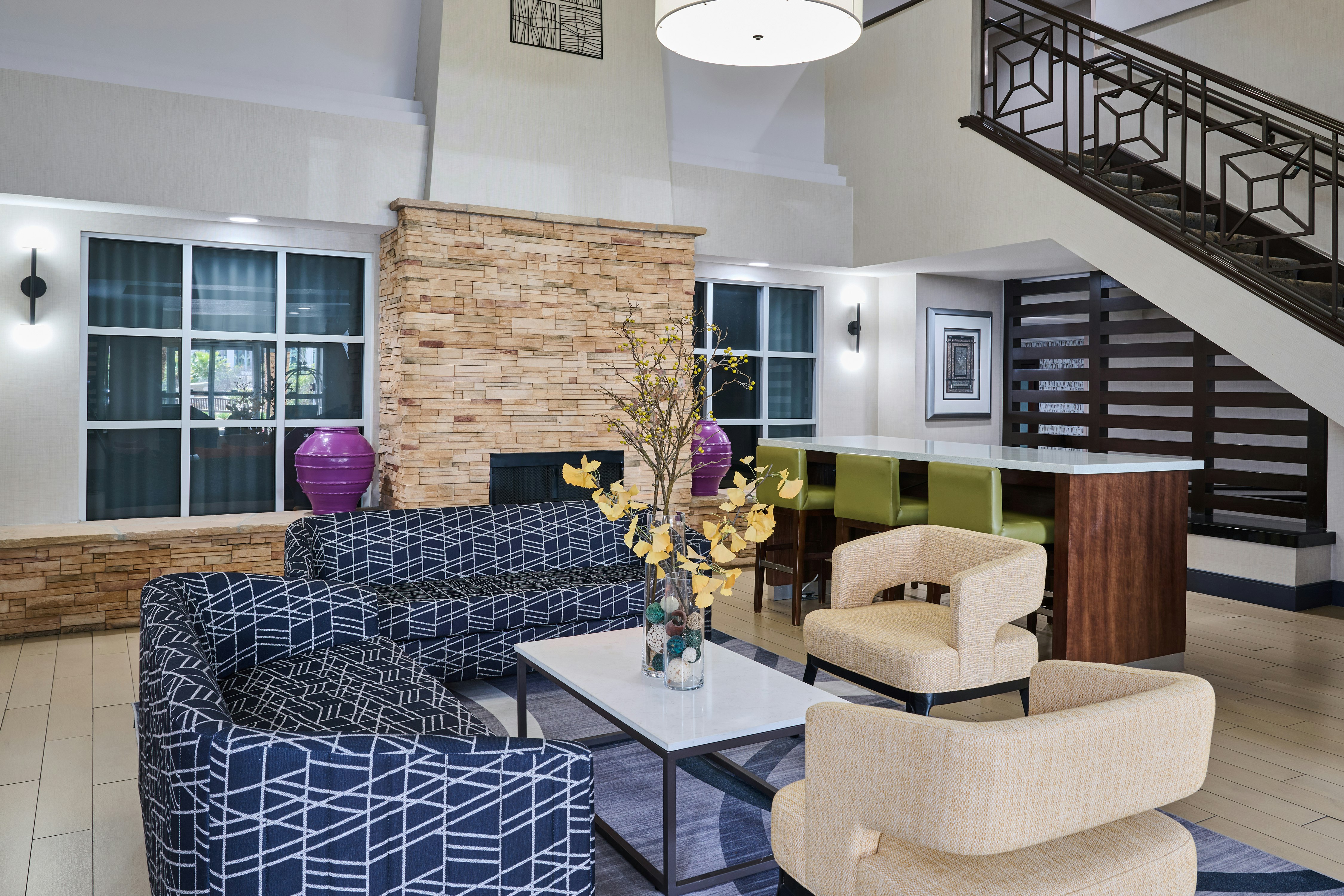 DoubleTree by Hilton Chatsworth 20/42
