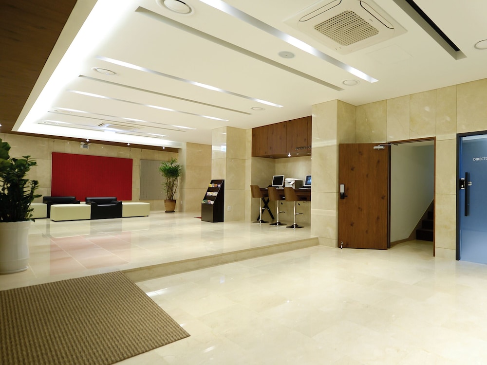 NEW ORIENTAL HOTEL 12/50