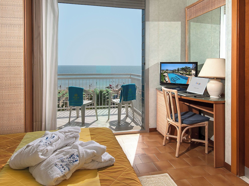 Corallo Hotel 43/57