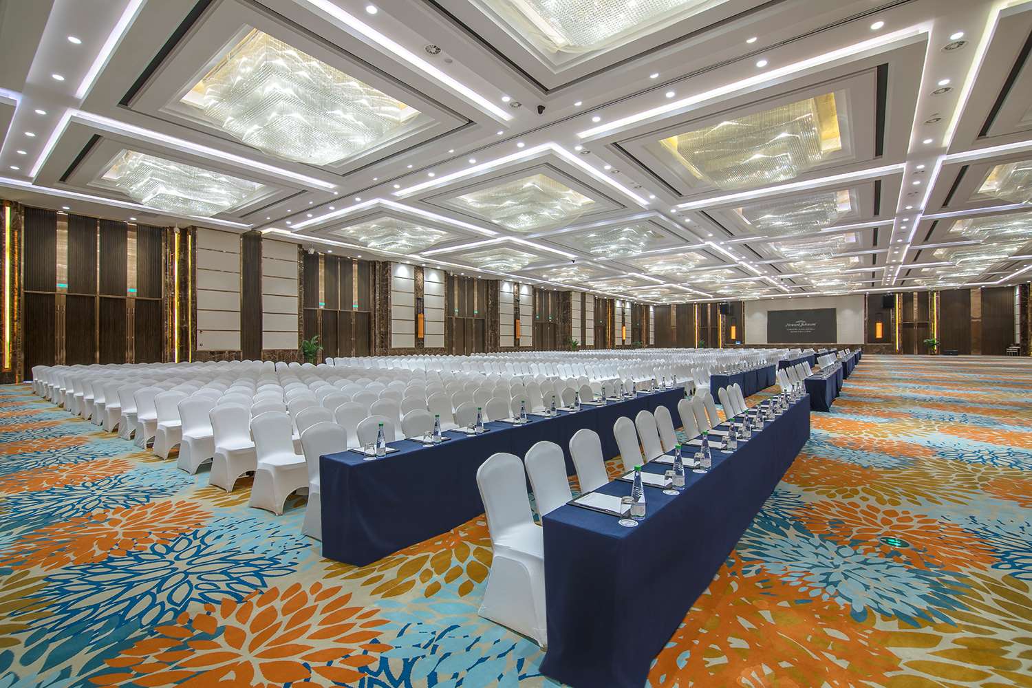 Howard Johnson by Wyndham Qunsheng Plaza Guizhou 23/26