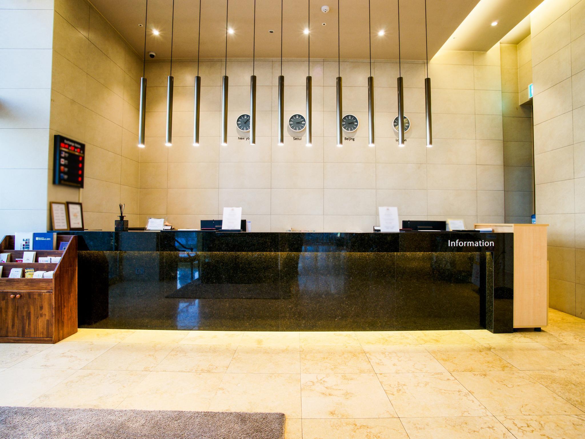Stellar Hotel Yeongjong 19/50