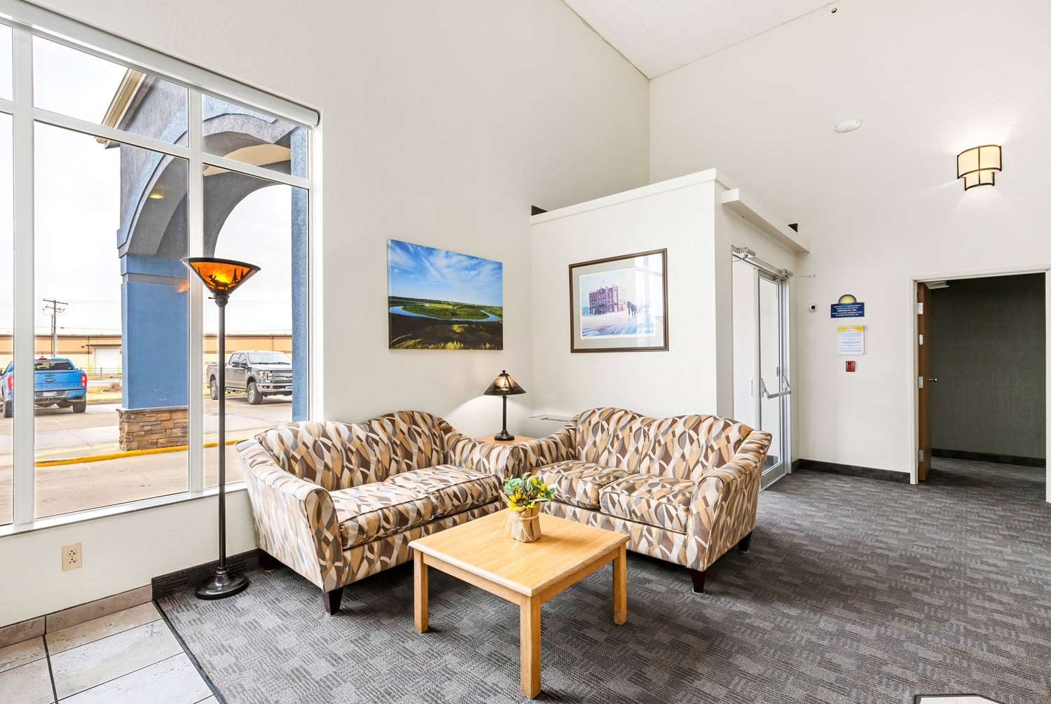 Days Inn By Wyndham Great Falls 17/35