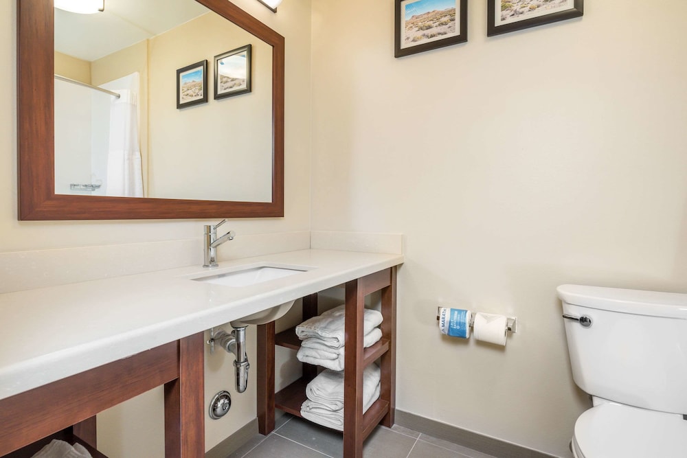 Comfort Inn Tonopah NV 34/36