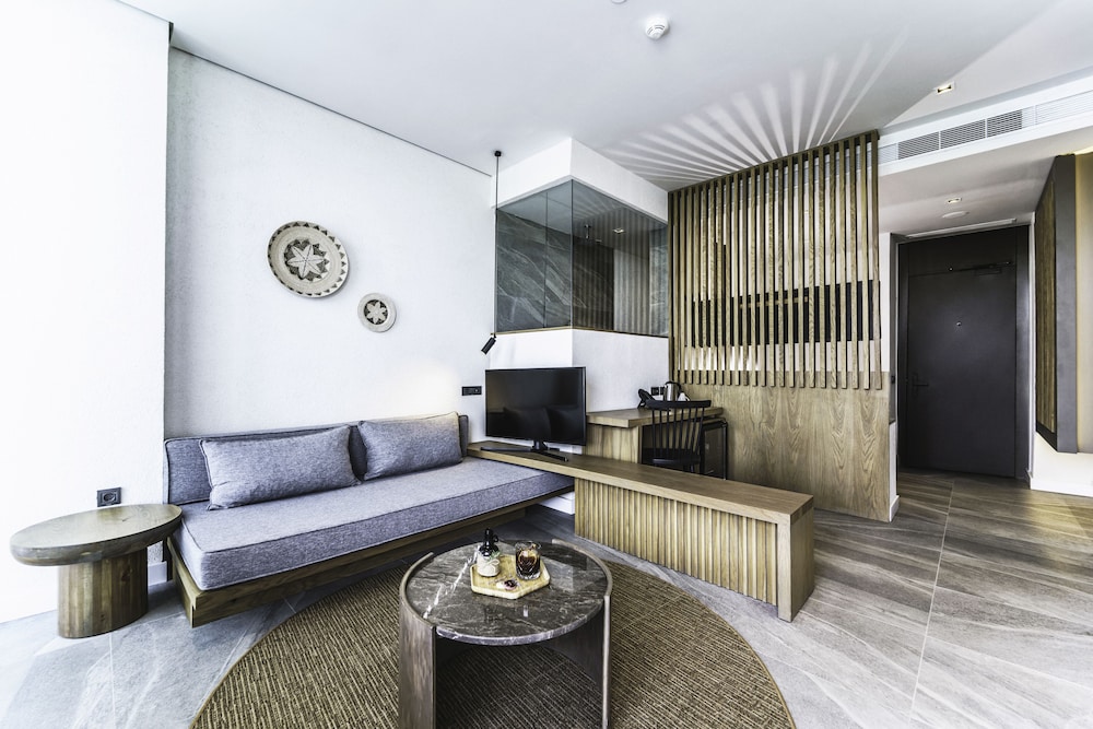 Cape Bodrum Luxury Hotel Beach 46/79