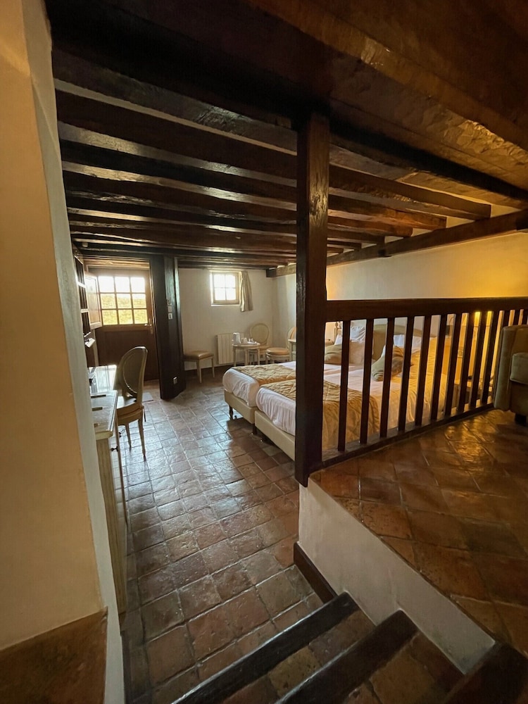 Auberge Saint Pierre 28/45