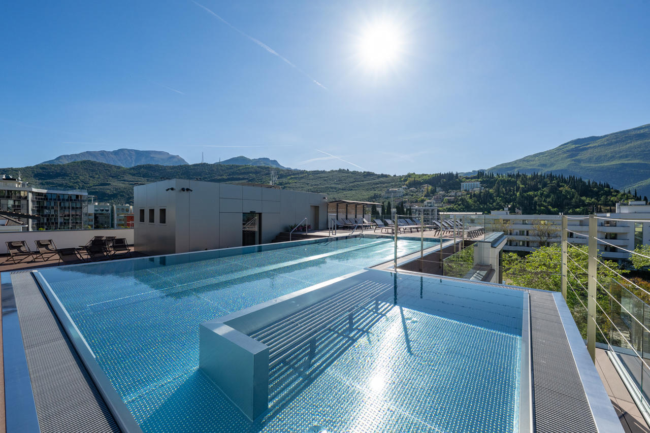 Etra Suites and Apartments 47/53