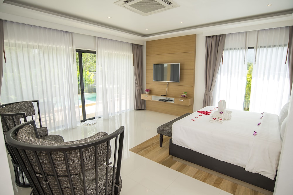 Pumeria Resort Phuket 7/27
